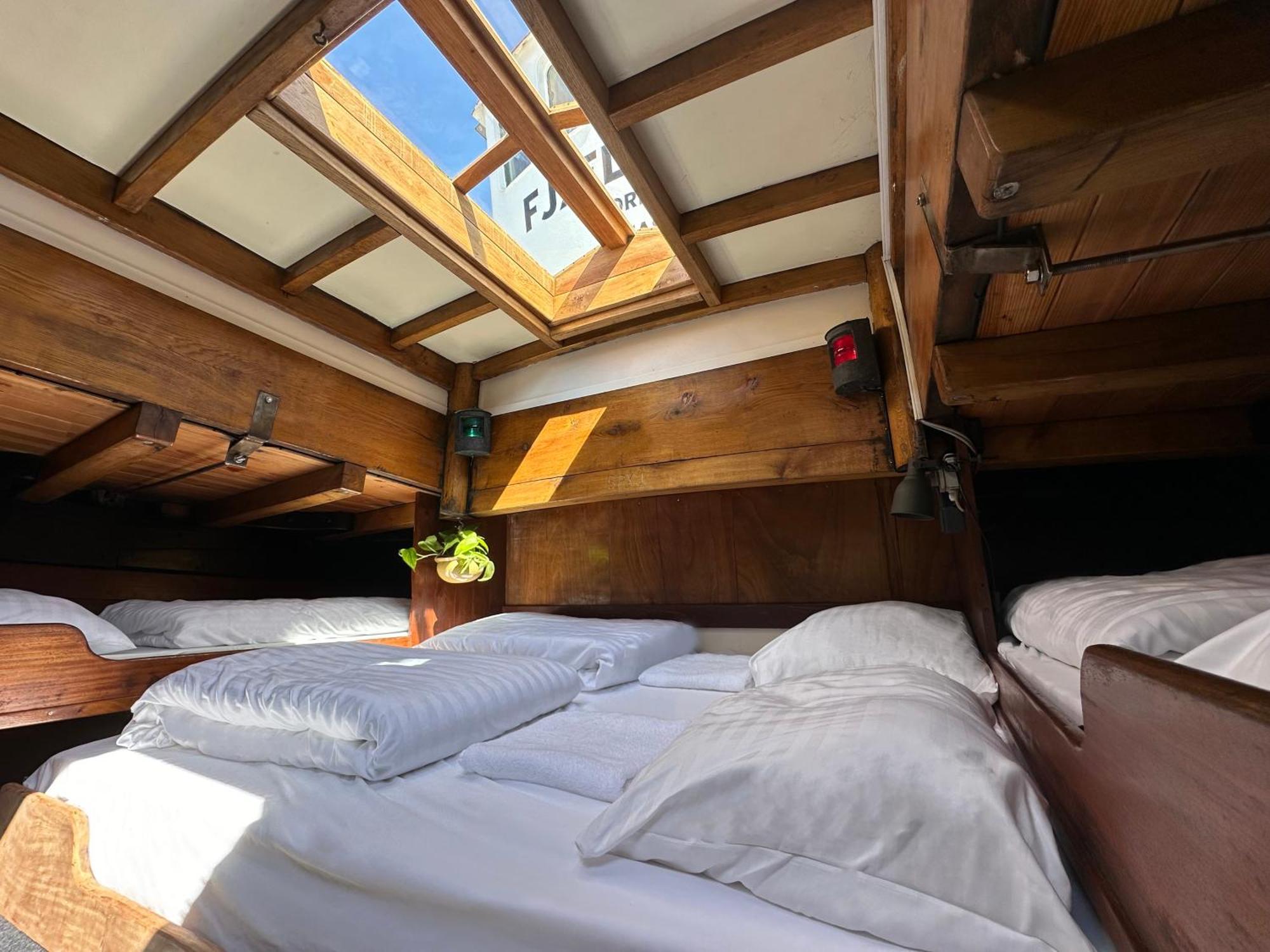 Varra Water - Unique Boat Accomodation - Bornholm - Fjaelstavn Neksø Dış mekan fotoğraf